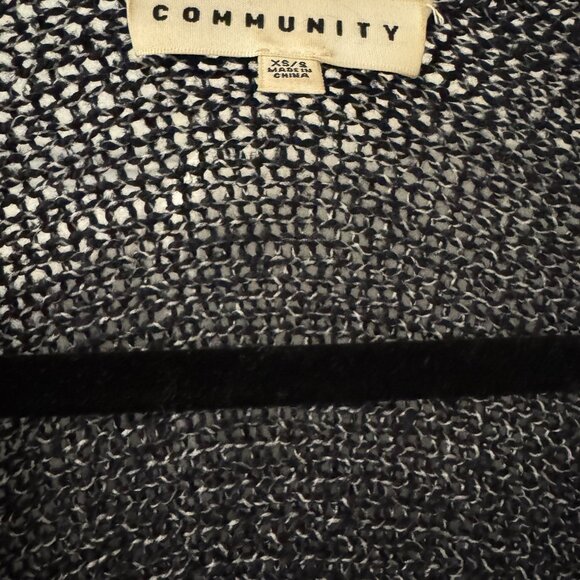 Aritzia Community Iconic Wool Cape – Size XS/S - Picture 3 of 4